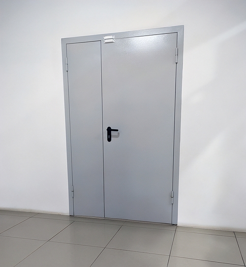 Стальная дверь ei-60 в ТРЦ Стальная дверь ei-60 в ТРЦ