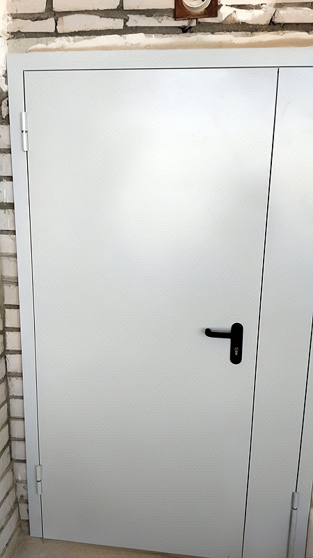 Глухая пожаростойкая дверь Глухая пожаростойкая дверь