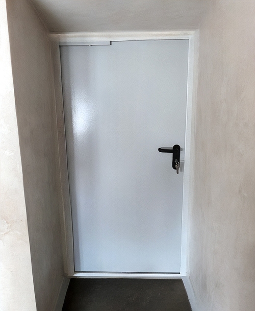 Нестандартная огнестойкая дверь Нестандартная огнестойкая дверь