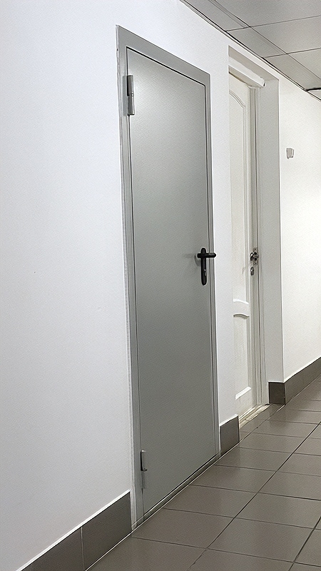 Пожаростойкая однопольная дверь Пожаростойкая однопольная дверь