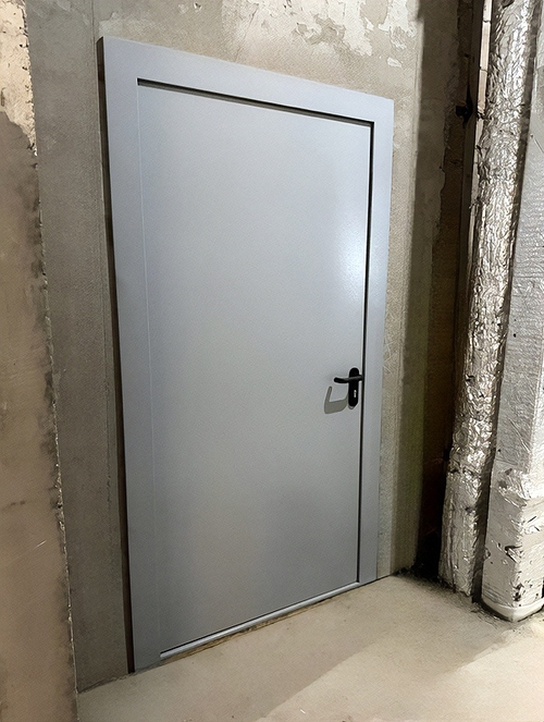 Серая противопожарная дверь Серая противопожарная дверь