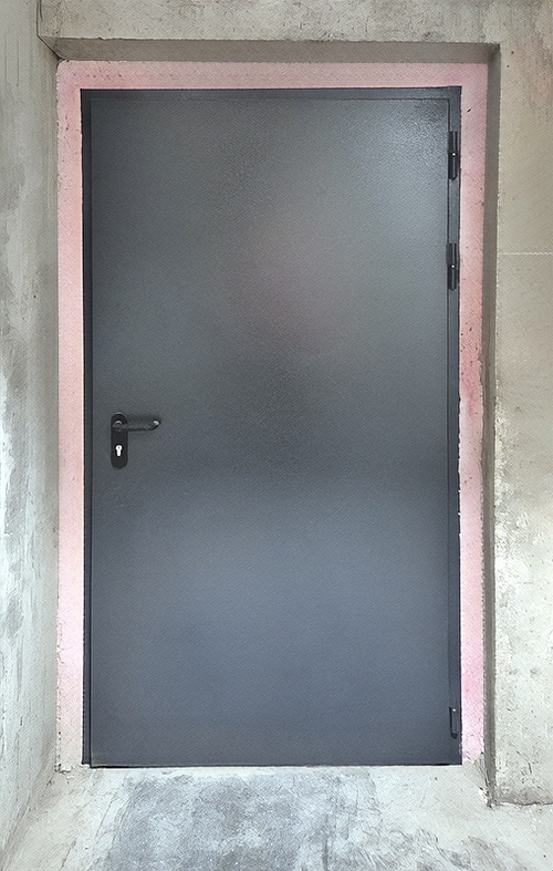 Темно-серая дверь ei-60 Темно-серая дверь ei-60