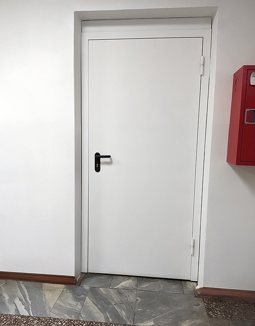 Служебная дверь ei-60 Служебная дверь ei-60